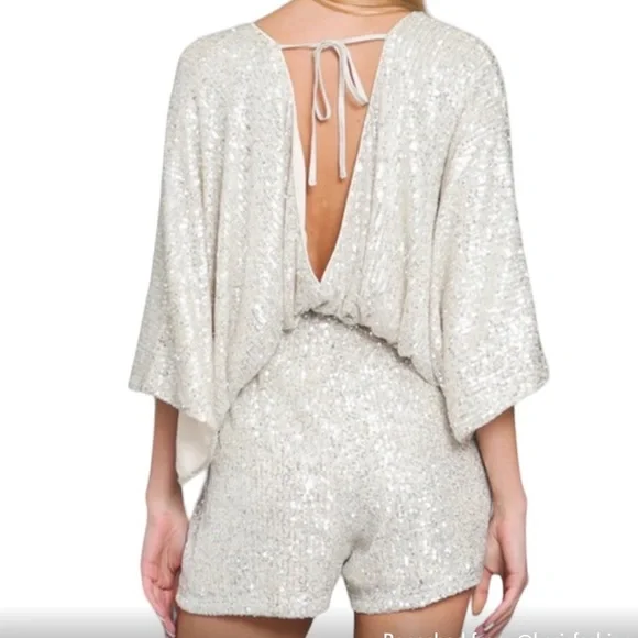Sequined Romper AAKAA Size M Kimono Sleeves - Picture 4 of 4